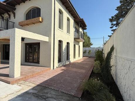 5 otaqlı həyət evi, 360 m², Sea Breeze: 680 000 ₼ 5