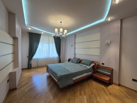3 otaqlı mənzil, 156 m², Elmlər Akademiyası: 400 000 ₼ 5
