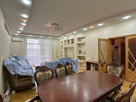 4 otaqlı yeni tikili - Elmlər Akademiyası m. - 221 m²