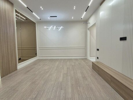 3 otaqlı yeni tikili - 8 Noyabr m. - 106 m²