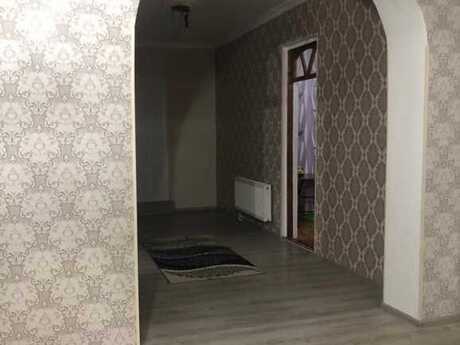 7 otaqlı həyət evi/bağ evi - Bayıl q. - 200 m²