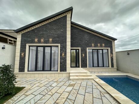 4 otaqlı həyət evi/bağ evi - Şüvəlan q. - 140 m²