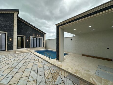 4 otaqlı həyət evi/bağ evi - Şüvəlan q. - 140 m²