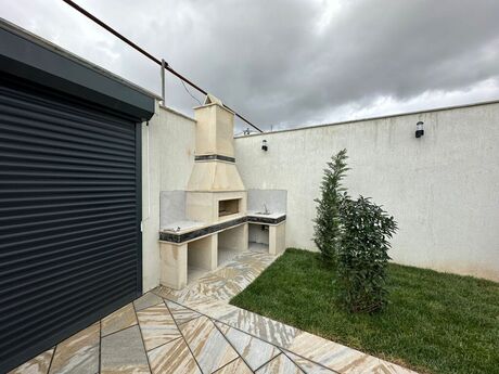4 otaqlı həyət evi/bağ evi - Şüvəlan q. - 140 m²