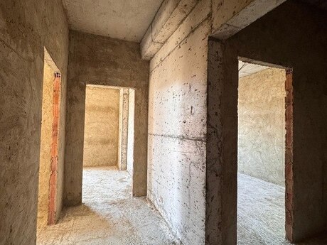 4 otaqlı yeni tikili - 28 May m. - 135 m²