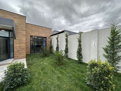 4 otaqlı həyət evi/bağ evi - Mərdəkan q. - 140 m²
