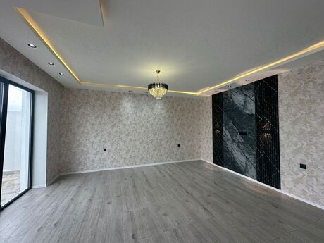 4 otaqlı həyət evi/bağ evi - Şüvəlan q. - 120 m²