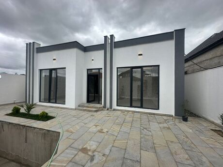 4 otaqlı həyət evi/bağ evi - Şüvəlan q. - 120 m²