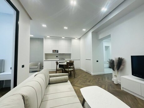 Kirayə 2 otaqlı mənzil, 80 m², Şah İsmayıl Xətai: 1 400 ₼/ay 3