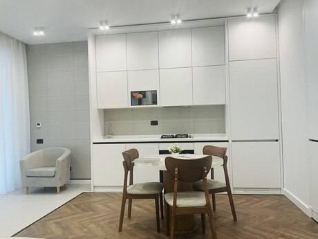 Kirayə 2 otaqlı mənzil, 80 m², Şah İsmayıl Xətai: 1 400 ₼/ay 4