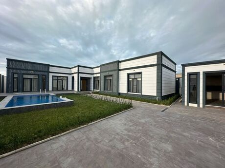 4 otaqlı həyət evi/bağ evi - Şüvəlan q. - 220 m²