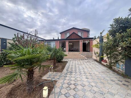 6 otaqlı həyət evi/bağ evi - Şağan q. - 220 m²