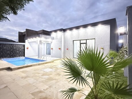 4 otaqlı həyət evi/bağ evi - Mərdəkan q. - 160 m²