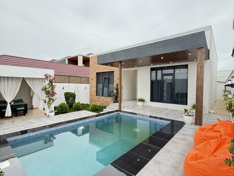 4 otaqlı həyət evi/bağ evi - Mərdəkan q. - 150 m²