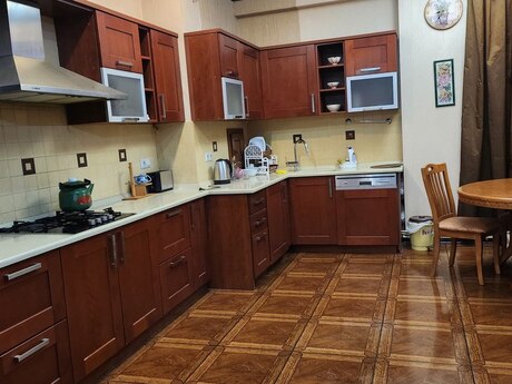 Kirayə 2 otaqlı mənzil, 100 m², Şah İsmayıl Xətai: 50 ₼/ay 5
