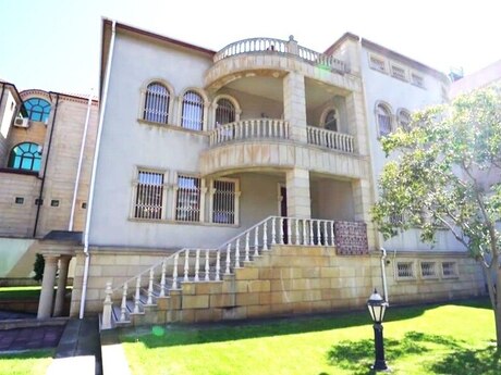 8 otaqlı həyət evi/bağ evi - Nəriman Nərimanov m. - 500 m²