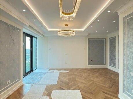 4 otaqlı yeni tikili - Xətai r. - 196 m²