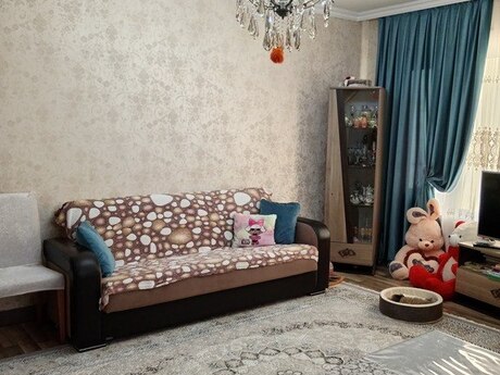 2 otaqlı köhnə tikili - Əhmədli q. - 60 m²