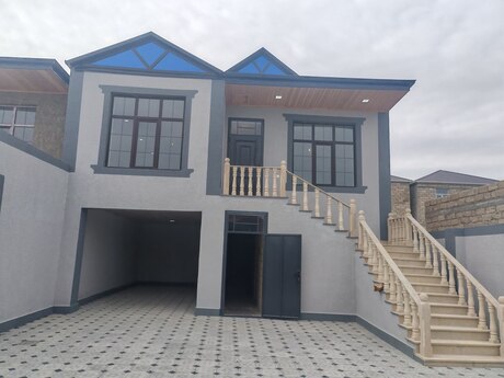 4 otaqlı həyət evi/bağ evi - Savalan q. - 140 m²