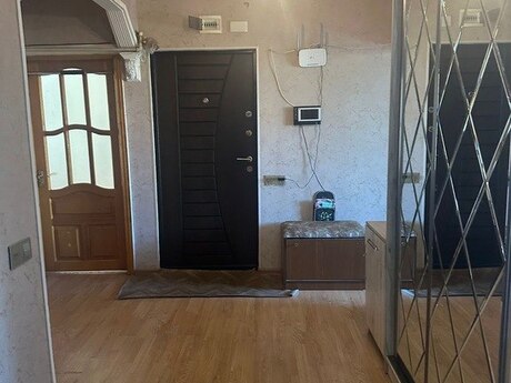 4 otaqlı köhnə tikili - Xalqlar Dostluğu m. - 97 m²
