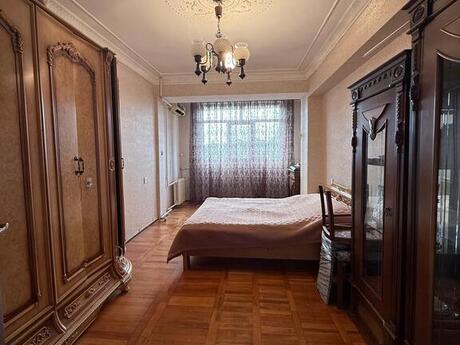 4-комн. вторичка - м. 28 мая - 120 м²