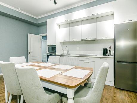 3-room apartment for rent, 135 m², Badamdar: 100 ₼/mo 5