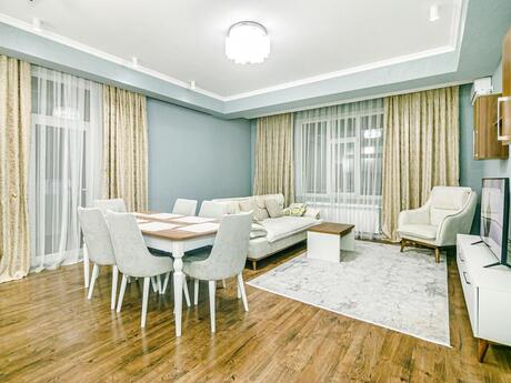 3 otaqlı yeni tikili - Badamdar q. - 135 m²