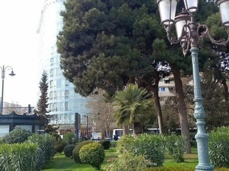 4 otaqlı köhnə tikili - 28 May m. - 120 m²