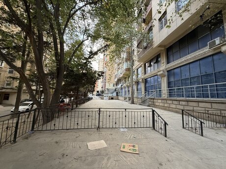 Obyekt - Memar Əcəmi m. - 263 m²