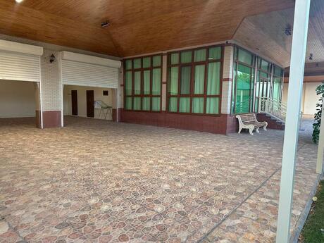 6-комн. дом/дача - пос. Бузовна - 320 м²