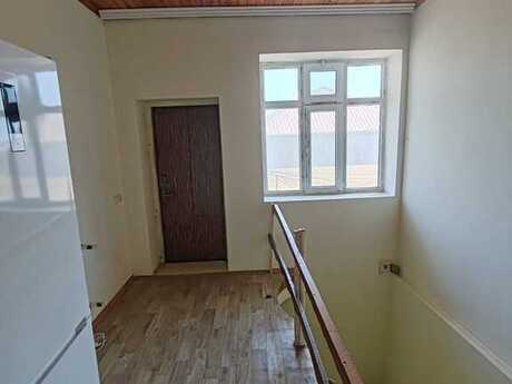 6 otaqlı həyət evi/bağ evi - Hövsan q. - 210 m²