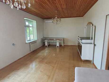 6 otaqlı həyət evi/bağ evi - Hövsan q. - 210 m²