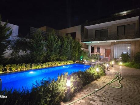5 otaqlı həyət evi/bağ evi - Buzovna q. - 230 m²
