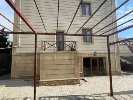 6 otaqlı həyət evi/bağ evi - Badamdar q. - 600 m²