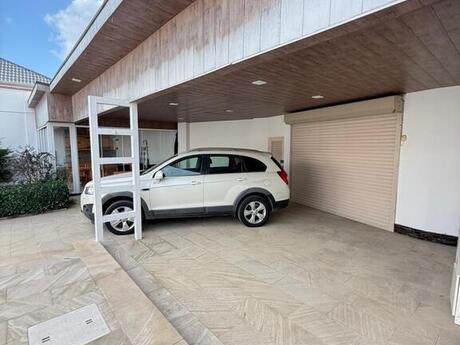 4 otaqlı həyət evi/bağ evi - Mərdəkan q. - 160 m²