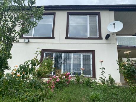 4 otaqlı həyət evi/bağ evi - Şamaxı - 140 m²