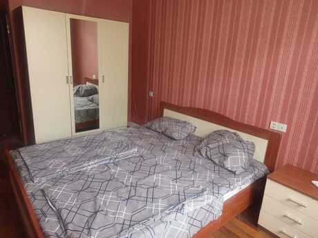 Elan №5553518 - Bakı, Gənclik m., 1000 m²