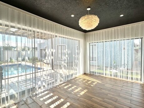 5 otaqlı həyət evi/bağ evi - Şüvəlan q. - 180 m²