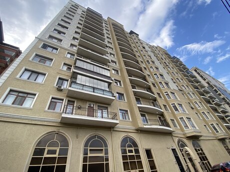 4 otaqlı mənzil, 234 m², Nizami: 539 000 ₼ 2