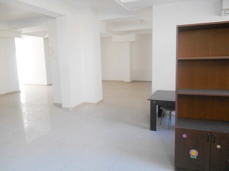 Obyekt - Nəsimi r. - 140 m²