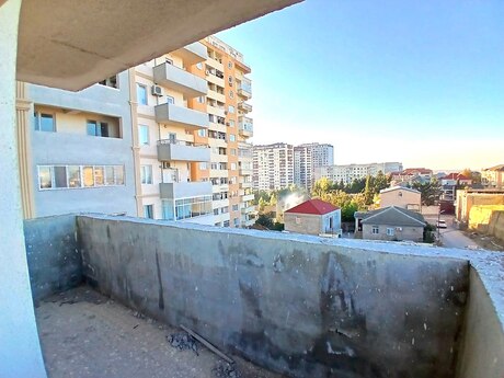 2 otaqlı yeni tikili - 8-ci kilometr q. - 120 m²