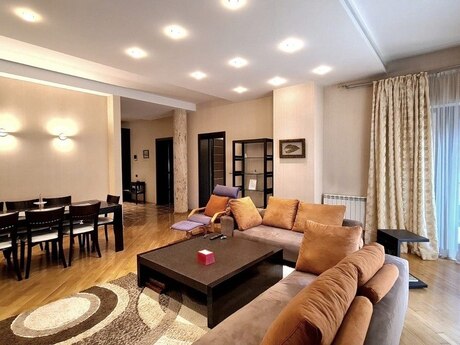 7-room house for rent in Badamdar, 600 m², 6 000 AZN/mo, photo 5 / 12