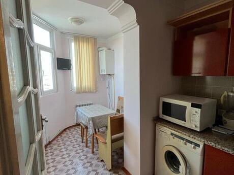 2 otaqlı köhnə tikili - 20 Yanvar m. - 83.8 m²