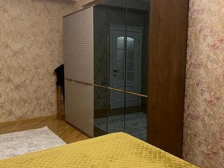 4 otaqlı yeni tikili - Azadlıq Prospekti m. - 156 m²