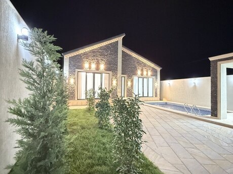 4 otaqlı həyət evi/bağ evi - Şüvəlan q. - 150 m²