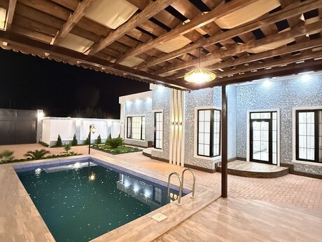 5 otaqlı həyət evi/bağ evi - Şüvəlan q. - 200 m²