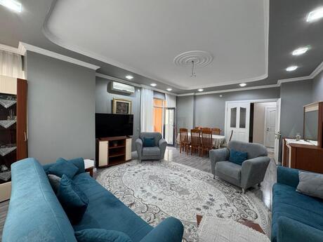 4-комн. новостройка - м. Шах Исмаил Хатаи - 160 м²
