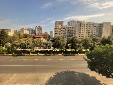3 otaqlı yeni tikili - Şah İsmayıl Xətai m. - 137 m²