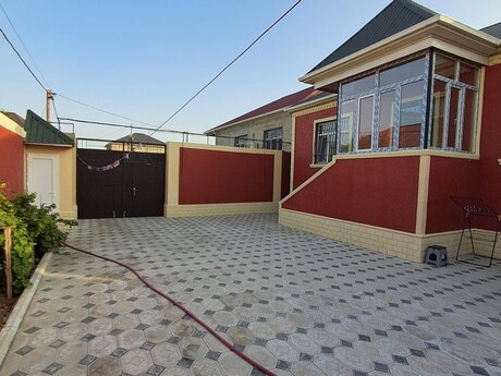 4 otaqlı həyət evi/bağ evi - Masazır q. - 100 m²