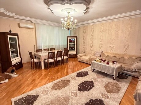 Объявление №5560091 - Баку, Наримановский  р., 3-комн., 135 м², 15/17 этаж